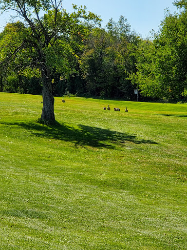 Country Club «Mulberry Hills Country Club», reviews and photos, 3530 Noble Rd, Oxford, MI 48370, USA