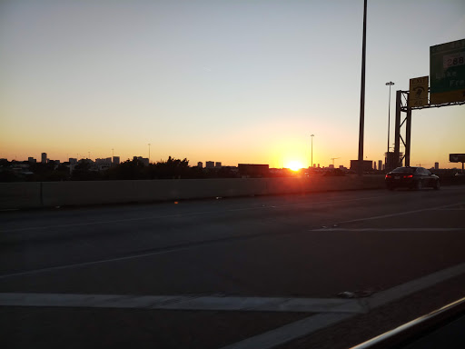 Gas Station «Exxon», reviews and photos, 1818 Hamilton St, Houston, TX 77003, USA