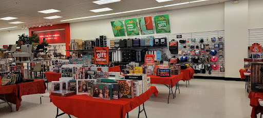 Department Store «T.J. Maxx», reviews and photos, 588 Francisco Blvd W, San Rafael, CA 94901, USA