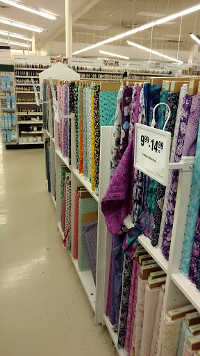 Fabric Store «Jo-Ann Fabrics and Crafts», reviews and photos, 365 E Burleigh Blvd, Tavares, FL 32778, USA