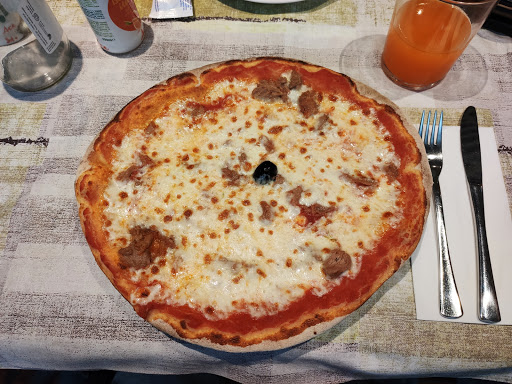 Pizzeria Pomodoro Vezzano di Vallelaghi in Vezzano, Provincia Autonoma di Trento