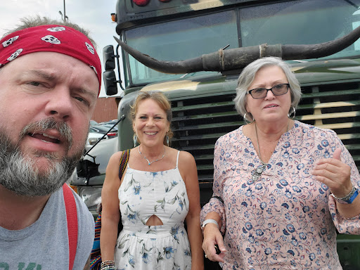 Tourist Attraction «Redneck Comedy Bus Tour», reviews and photos, 4117 Hillsboro Pike #103, Nashville, TN 37215, USA
