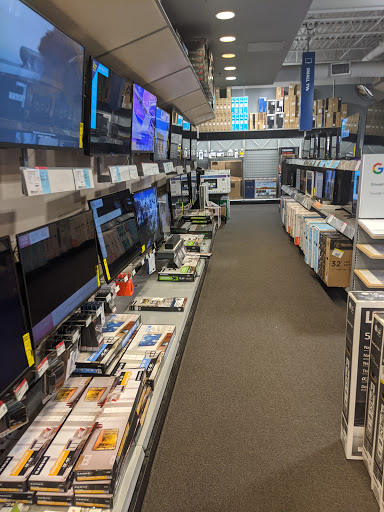 Electronics Store «Best Buy», reviews and photos, 100 Hawley Ln, Trumbull, CT 06611, USA