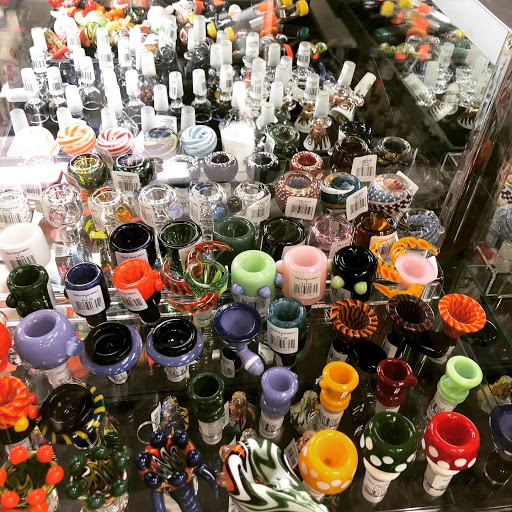 Tobacco Shop «Stardust Smoke Shop», reviews and photos, 8011 Archibald Ave, Rancho Cucamonga, CA 91730, USA