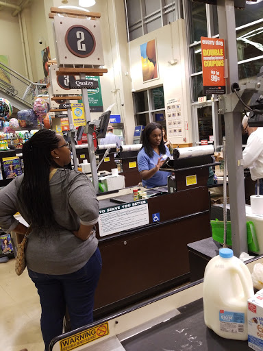 Grocery Store «Harris Teeter», reviews and photos, 4250 Campbell Ave, Arlington, VA 22206, USA