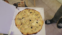 Plats et boissons du Pizzas à emporter Nathalie Pizza à Pélissanne - n°3