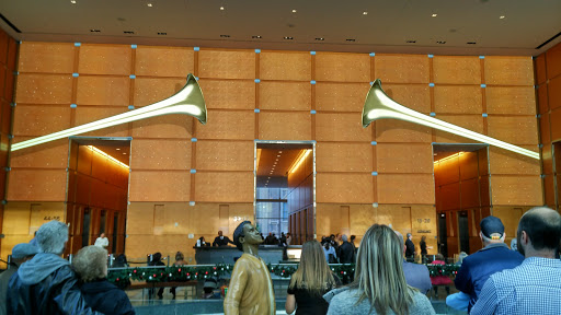 Shopping Mall «The Market and Shops at Comcast Center», reviews and photos, 1701 John F Kennedy Blvd #300, Philadelphia, PA 19103, USA