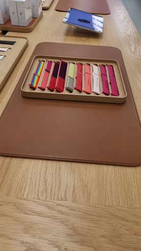 Computer Store «Apple Easton Town Center», reviews and photos, 4210 The Strand, Columbus, OH 43219, USA