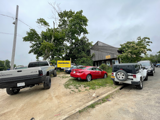 Auto Repair Shop «Meineke Car Care Center», reviews and photos, 75 County Rd 39, Southampton, NY 11968, USA