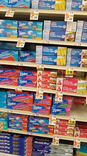 Supermarket «Tops Friendly Market», reviews and photos, 2101 Elmwood Ave, Buffalo, NY 14207, USA