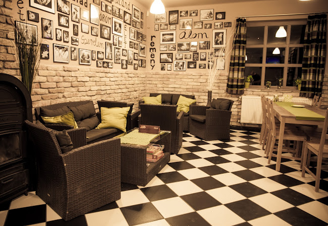 Telefonszám: Napközi Bisztró