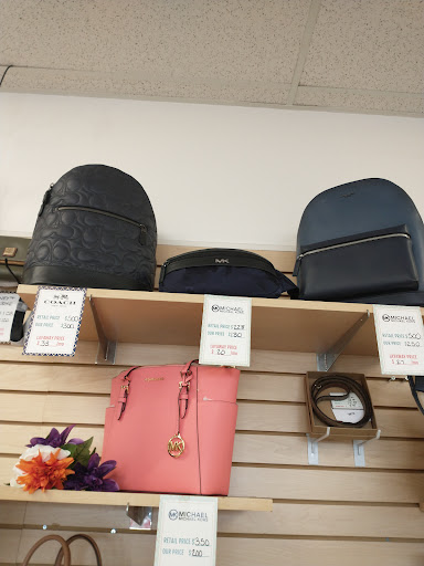 Pawn Shop «AAA Ultimate Pawn», reviews and photos, 2541 N 11th St #13, Lincoln, NE 68521, USA