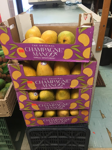 Asian Grocery Store «Far East & Asian Groceries», reviews and photos, 924 N Townsend St, Syracuse, NY 13208, USA