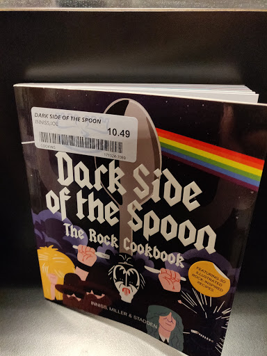 Record Store «Bull Moose», reviews and photos, 219 Waterman Dr, South Portland, ME 04106, USA