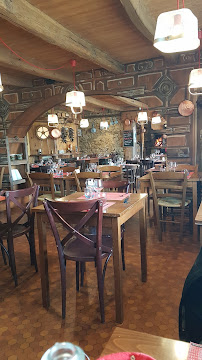 Atmosphère du Restaurant français La Table de Papa à Le Bignon - n°17