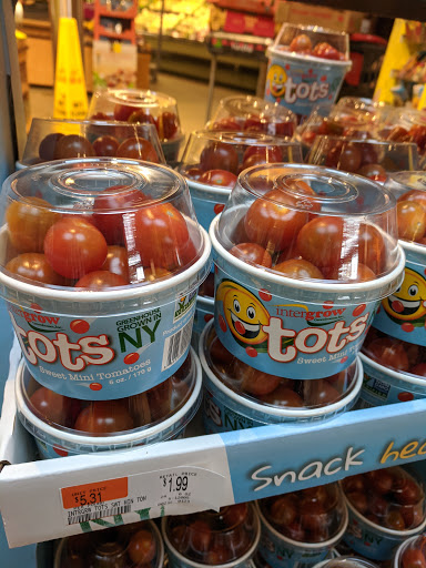 Grocery Store «Hannaford Supermarket», reviews and photos, 1127 North Ave Suite 11, Burlington, VT 05408, USA