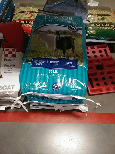 Home Improvement Store «Tractor Supply Co.», reviews and photos, 6818 S Scatterfield Rd, Anderson, IN 46013, USA