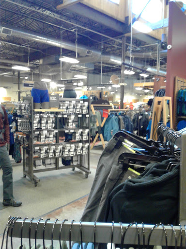 Camping Store «REI», reviews and photos, 9637 E County Line Rd, Englewood, CO 80112, USA