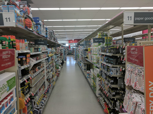 Shopping Mall «White Oak Shopping Center», reviews and photos, 11200 New Hampshire Ave, Silver Spring, MD 20904, USA