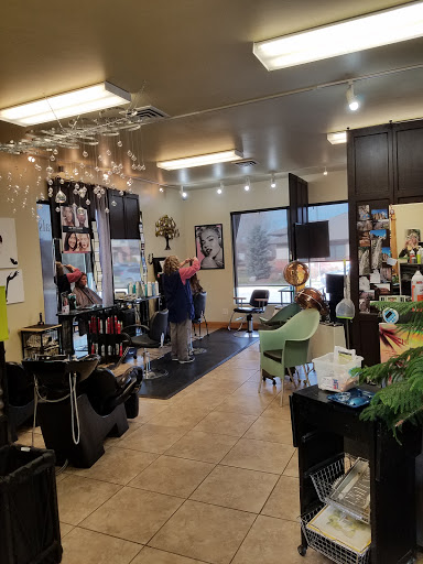 Hot Shots Salon, 1928 N 22nd Ave #1, Bozeman, MT 59718, USA, 