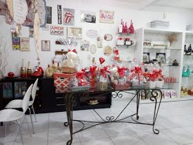 Capricho Flores e presentes