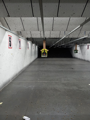 Gun Shop «Shoot Straight Fort Lauderdale», reviews and photos, 2200 S State Rd 7, Fort Lauderdale, FL 33312, USA