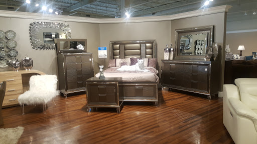 Furniture Store «The RoomPlace», reviews and photos, 701 Milwaukee Ave, Vernon Hills, IL 60061, USA