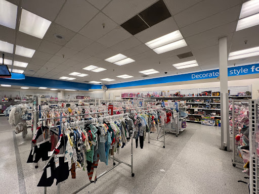 Clothing Store «Ross Dress for Less», reviews and photos, 150 Woodside Plaza, Redwood City, CA 94061, USA