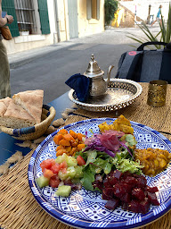 Photo n°25 de Volubilis-Arles à Arles ()