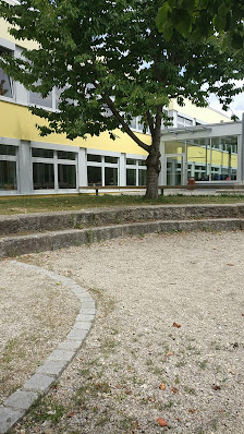 Grundschule Landau an der Isar Maria-Ward-Platz 2, 94405 Landau an der Isar, Deutschland