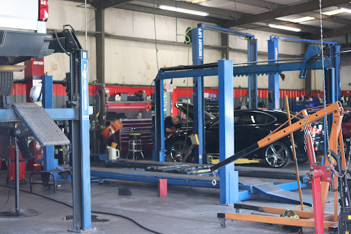 Auto Repair Shop «Alpharetta Service Center + Auto», reviews and photos, 5895 Atlanta Hwy, Alpharetta, GA 30004, USA