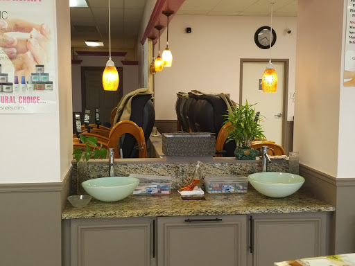 Nail Salon «Venus Nails & Beauty Salon», reviews and photos, 5676 W Broad St, Galloway, OH 43119, USA