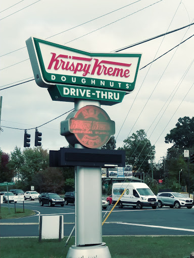 Bakery «Krispy Kreme Doughnuts», reviews and photos, 1911 4 Seasons Blvd, Hendersonville, NC 28792, USA