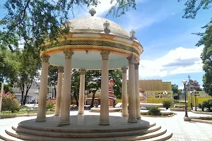 Sánchez Park image