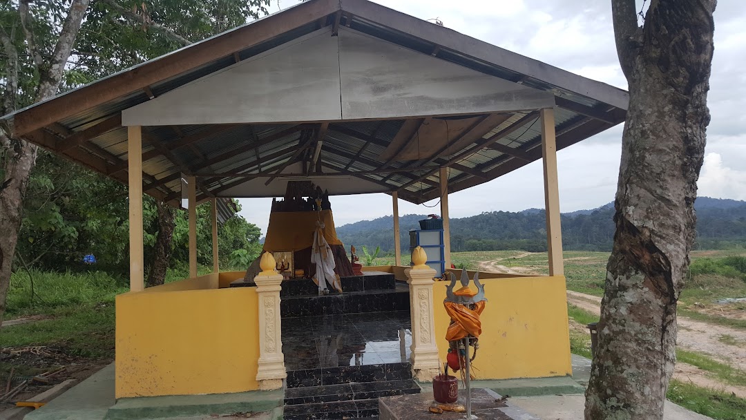 Sri Muniswarar Alayam Batu Palong