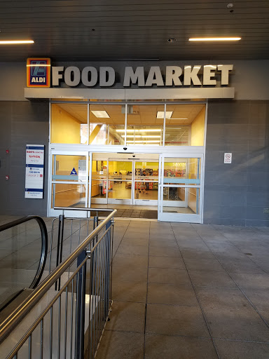 Supermarket «ALDI», reviews and photos, 5532 Broadway, Bronx, NY 10463, USA