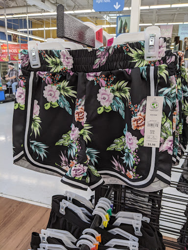 Department Store «Walmart Supercenter», reviews and photos, 800 S Us Hwy 81/287, Decatur, TX 76234, USA