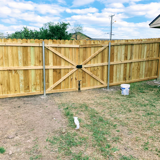 Fence contractor Brownsville