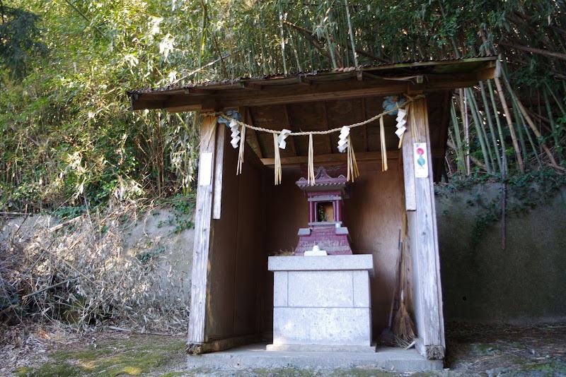 横根神社