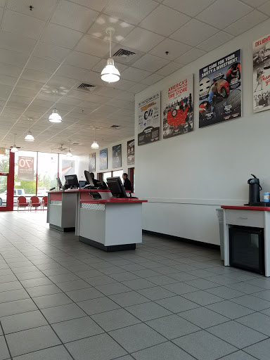 Tire Shop «Discount Tire Store - Beaverton, OR», reviews and photos, 18643 NW Eider Ct, Beaverton, OR 97006, USA