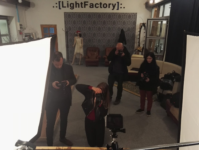 Hozzászólások és értékelések az LightFactory fotóműterem és vizuális stúdió-ról