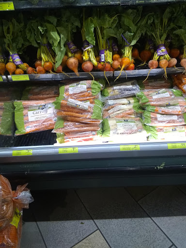 Grocery Store «Whole Foods Market», reviews and photos, 4944 Shelbyville Rd, Louisville, KY 40207, USA