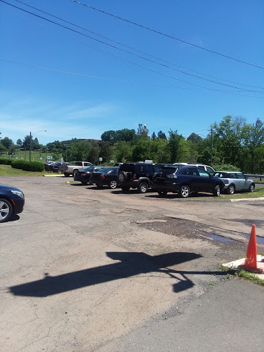 Used Car Dealer «International Motor Cars», reviews and photos, 68 Berlin Turnpike, Berlin, CT 06037, USA