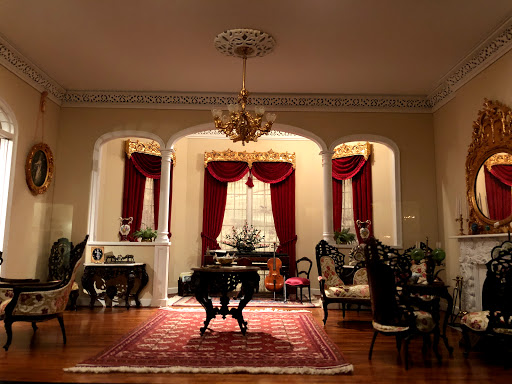 Toy Museum «The National Museum of Toys and Miniatures», reviews and photos, 5235 Oak St, Kansas City, MO 64112, USA