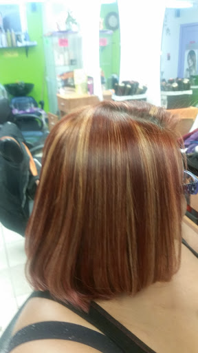 Hair Salon «Stella Dominican Hair Salon», reviews and photos, 1107 Cottman Ave, Philadelphia, PA 19111, USA