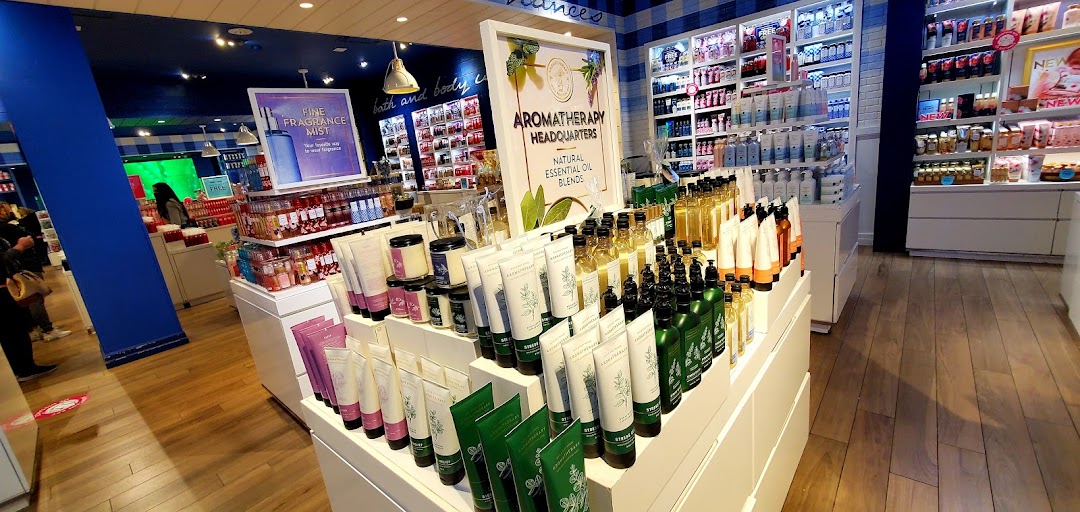 Bath & Body Works
