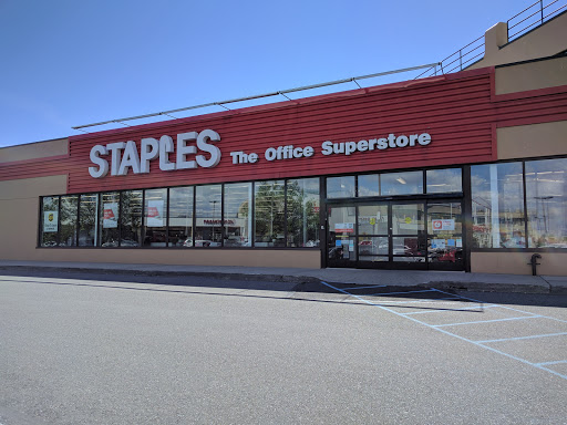 Office Supply Store «Staples», reviews and photos, 134-01 20th Ave, Flushing, NY 11356, USA
