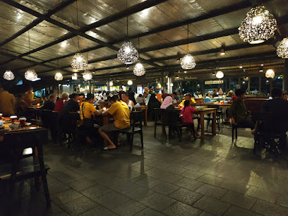 Klapa Manis Restaurant - Jl. Raya Gronggong, Patapan, Kec. Beber, Kabupaten Cirebon, Jawa Barat 45122, Indonesia