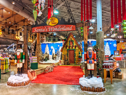 Sporting Goods Store «Bass Pro Shops», reviews and photos, 2501 Bass Pro Dr, Grapevine, TX 76051, USA