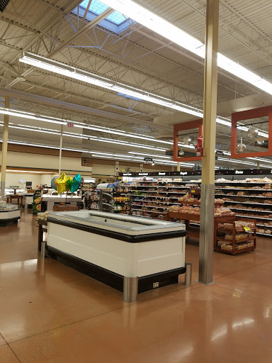 Grocery Store «Kroger», reviews and photos, 1001 Cherry St, Blanchester, OH 45107, USA